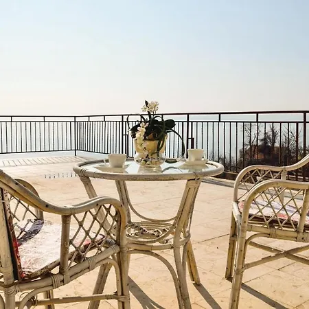 One-bedroom In Appartamento Varna